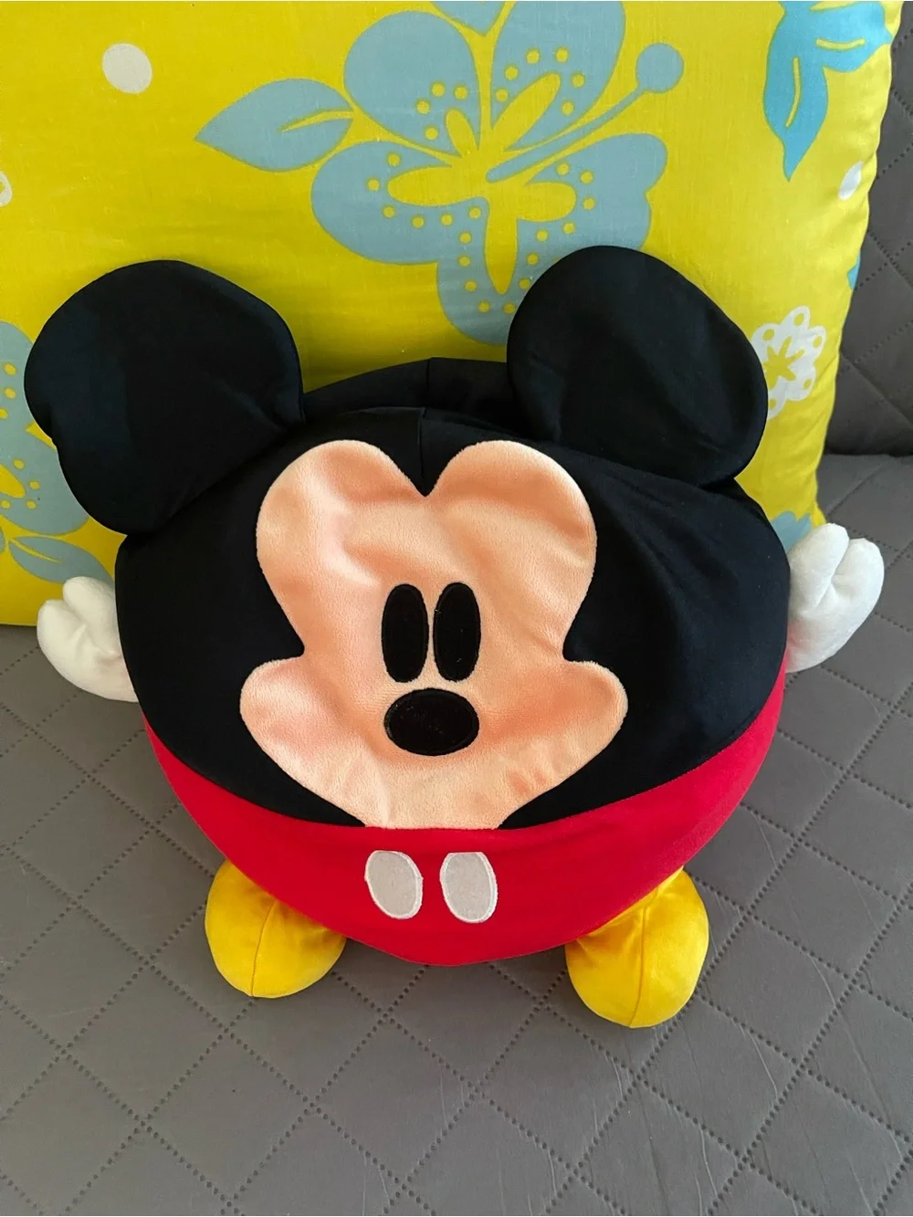 Disney cute mickey